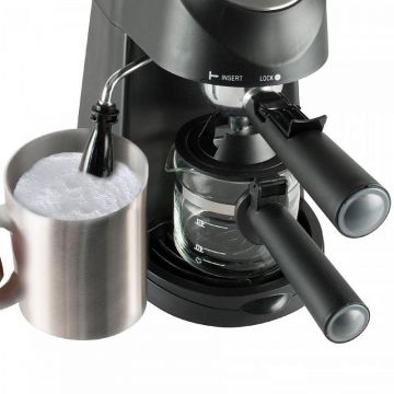 Espressor capacitate 240 ml, putere 800 w, tija pentru spuma de lapte